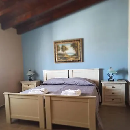 Alloggio per agriturismo L' Antica Trebbia - *